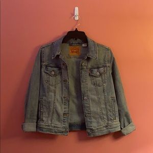 Levi’s Women’s Trucker Jean Jacket